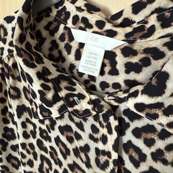 H&M Leopard Print Blouse - Picture 3 of 3
